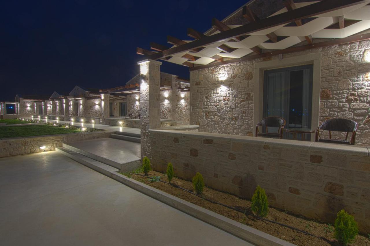 Onar Limnos II Luxury Apartments Moudhros Ngoại thất bức ảnh